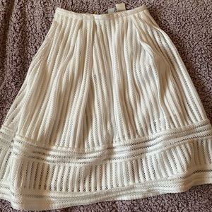 3/$12 H&M NWOT pleated skirt
